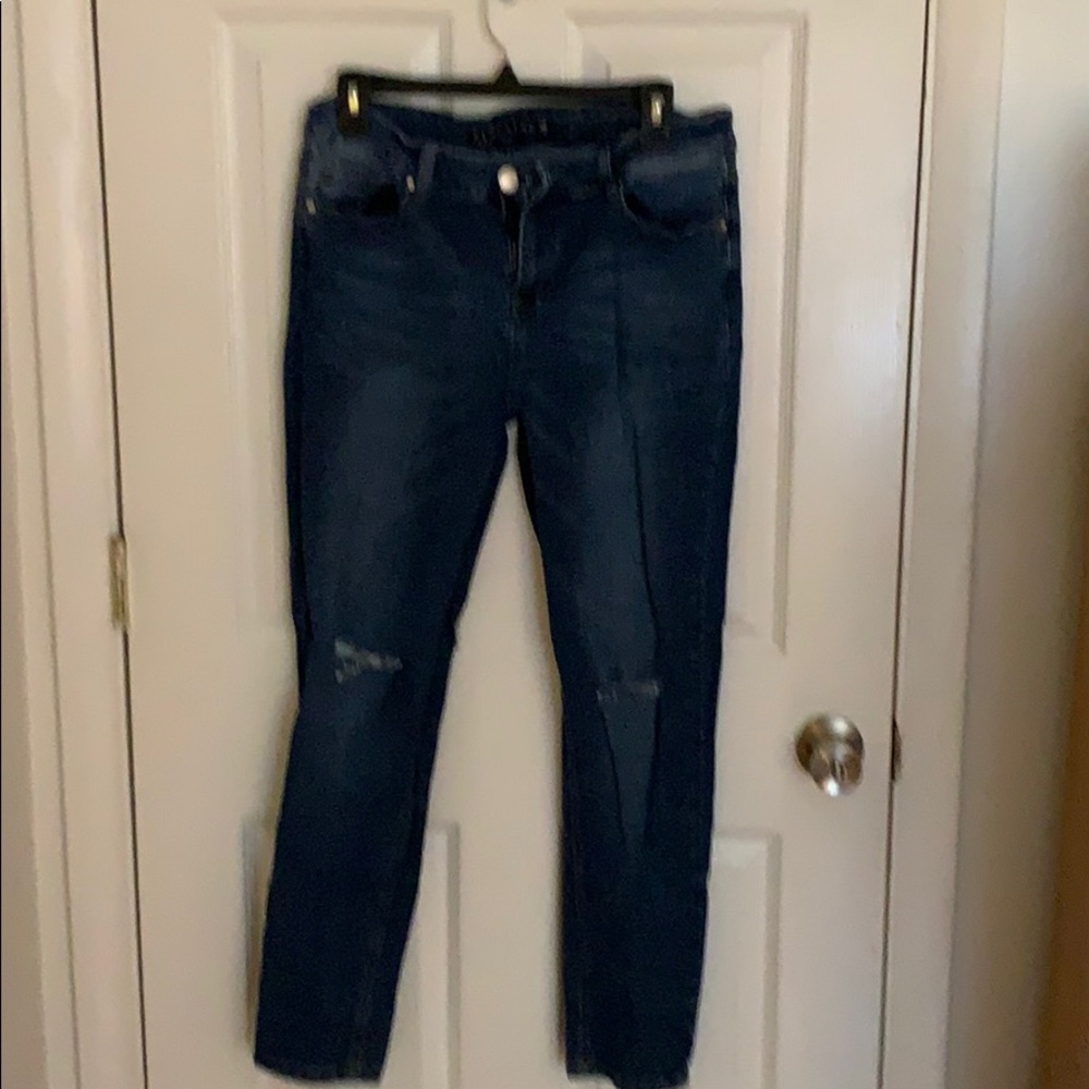 Skinny jeans